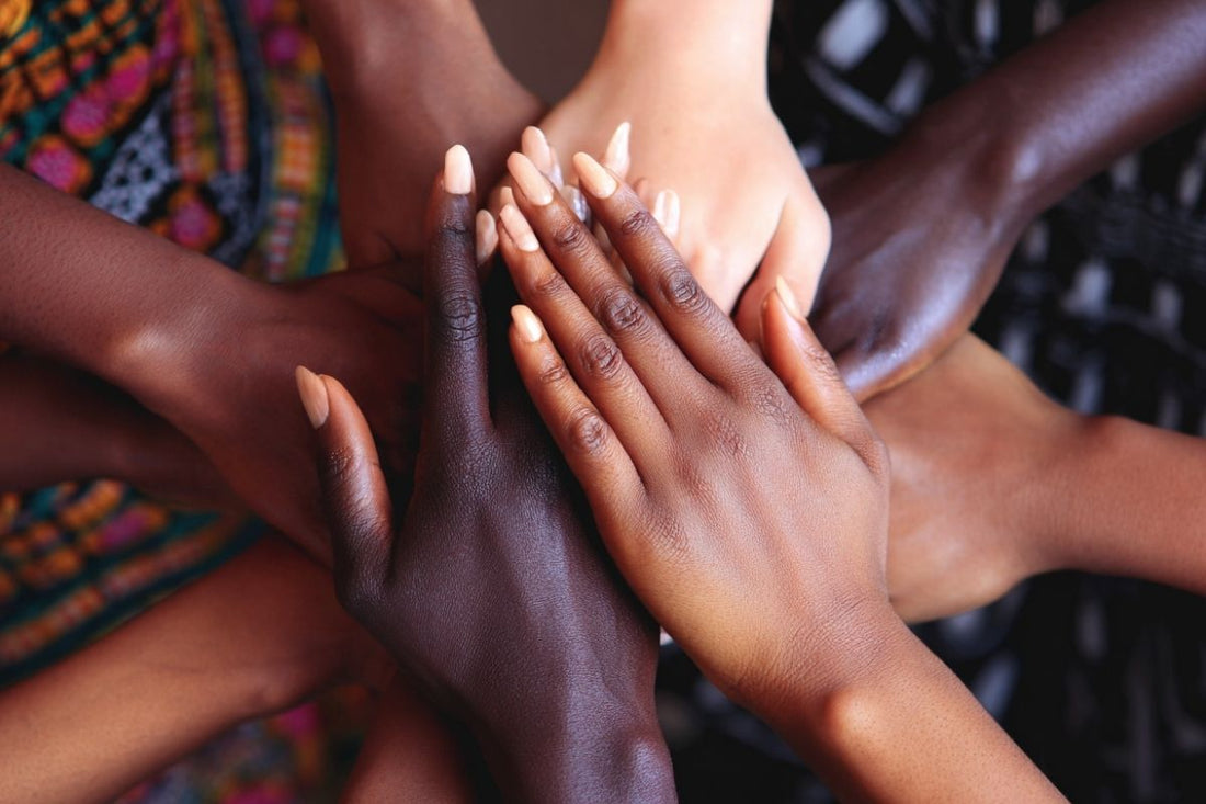 Calling All Hair Care Professionals: Join the ROXXLOXX™ Professional Network